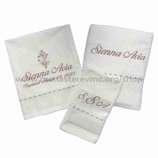 Custom made personalized Orthodox baptismal towel set handmade by the sisters of monasterevmc.org / Ensemble de serviettes pour baptêmes orthodoxes personalisé et fait à la main par les soeurs du monasterevmc.org