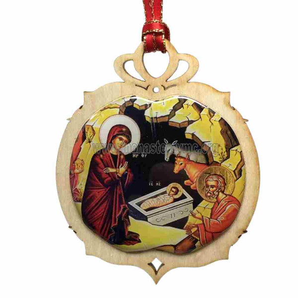 Nativity of Christ byzantine icon in a wooden ball Christmas ornament sold by the sisters of monasterevmc.org / Ornement de Noël, boule décorative en bois avec icône byzantine de la Nativité du Christ, vendue par les soeurs du monasterevmc.org